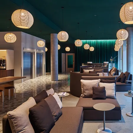 Zander K Hotel Hotel